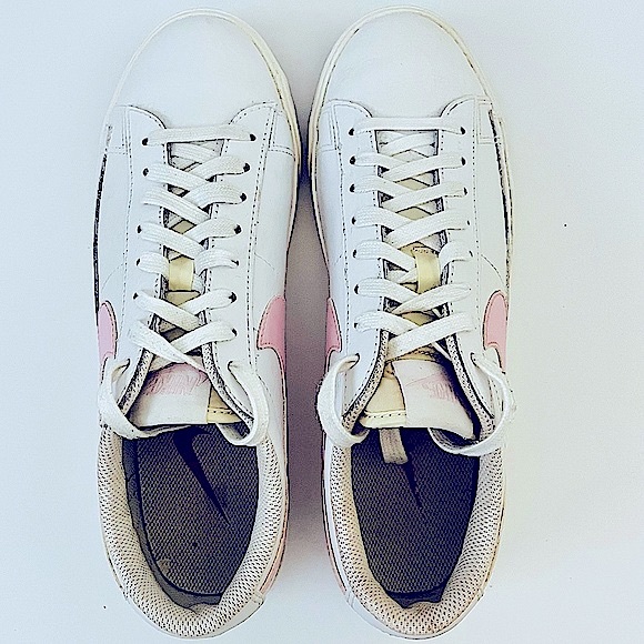 Nike Blazer Low Tennis Shoe - Picture 4 of 12